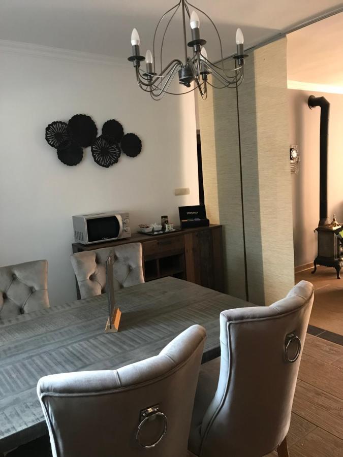 Eden Apartman Algyo Bagian luar foto
