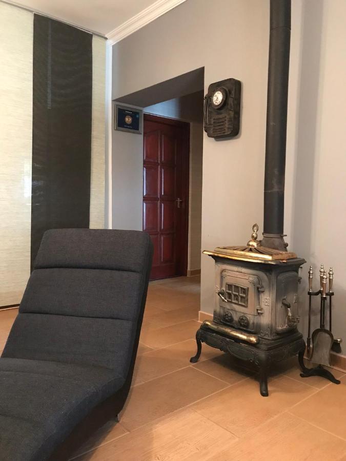 Eden Apartman Algyo Bagian luar foto